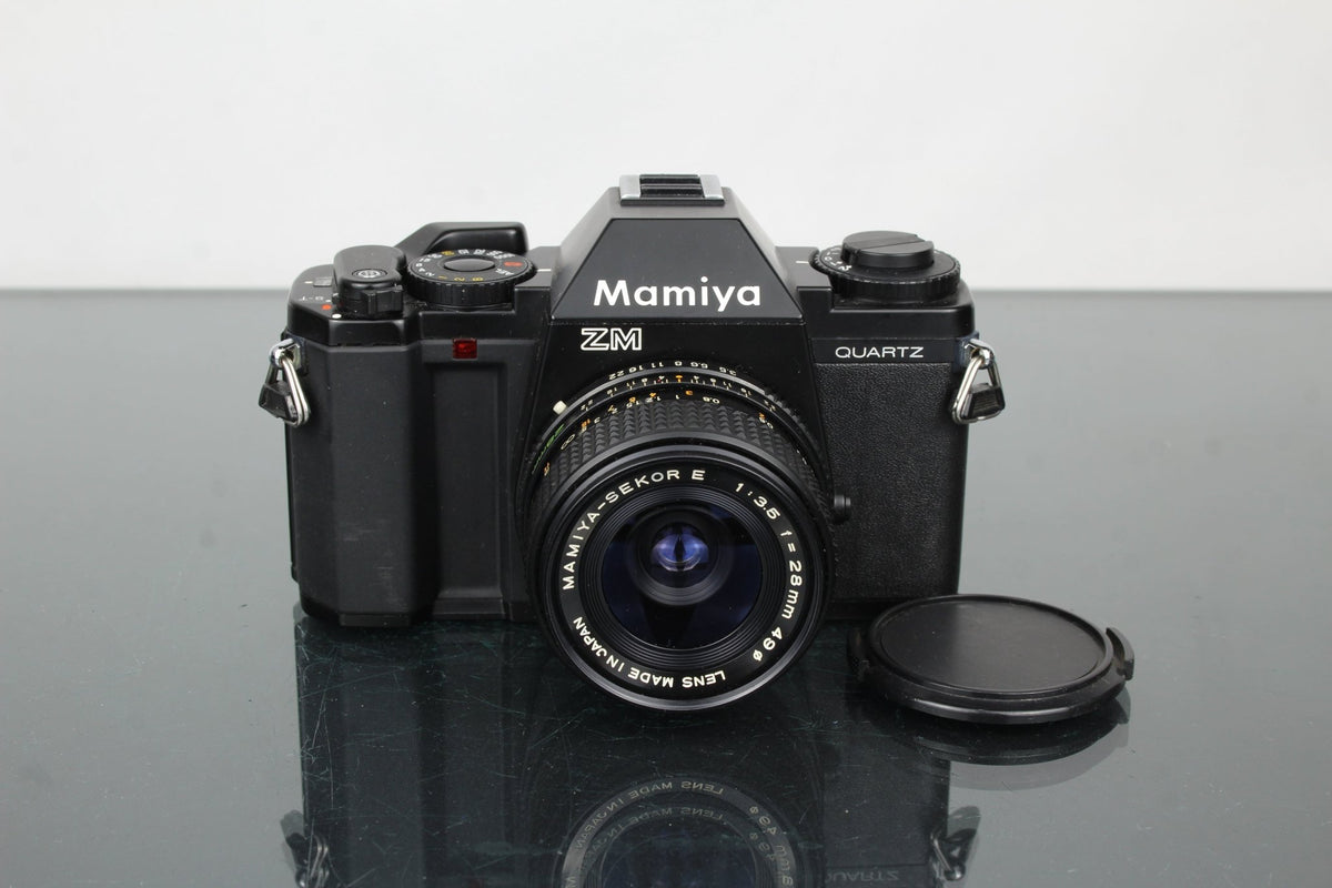 Mamiya ZM quartz + Mamiya - Sekor 1:3.5 28mm lens - Dutch|Thrift