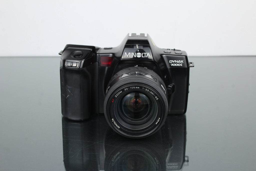 Minolta dynax 7000i + 35 - 105mm 1:3.5 - 4.5 lens - Dutch|Thrift