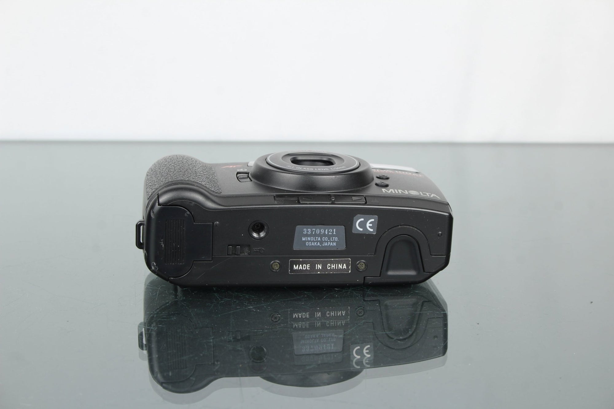 Minolta Riva 1000 AF - Dutch|Thrift