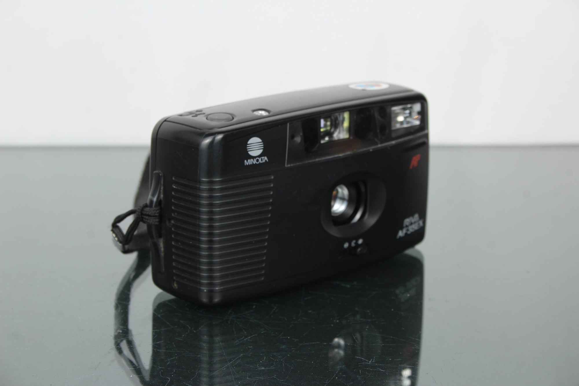 Minolta Riva AF 35 EX - Dutch|Thrift