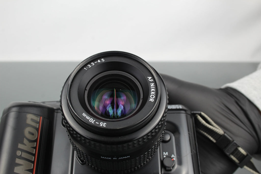 Nikon AF F - 401S + 35 - 70mm 1:3.3 - 4.5 Nikon F - mount lens - Dutch|Thrift