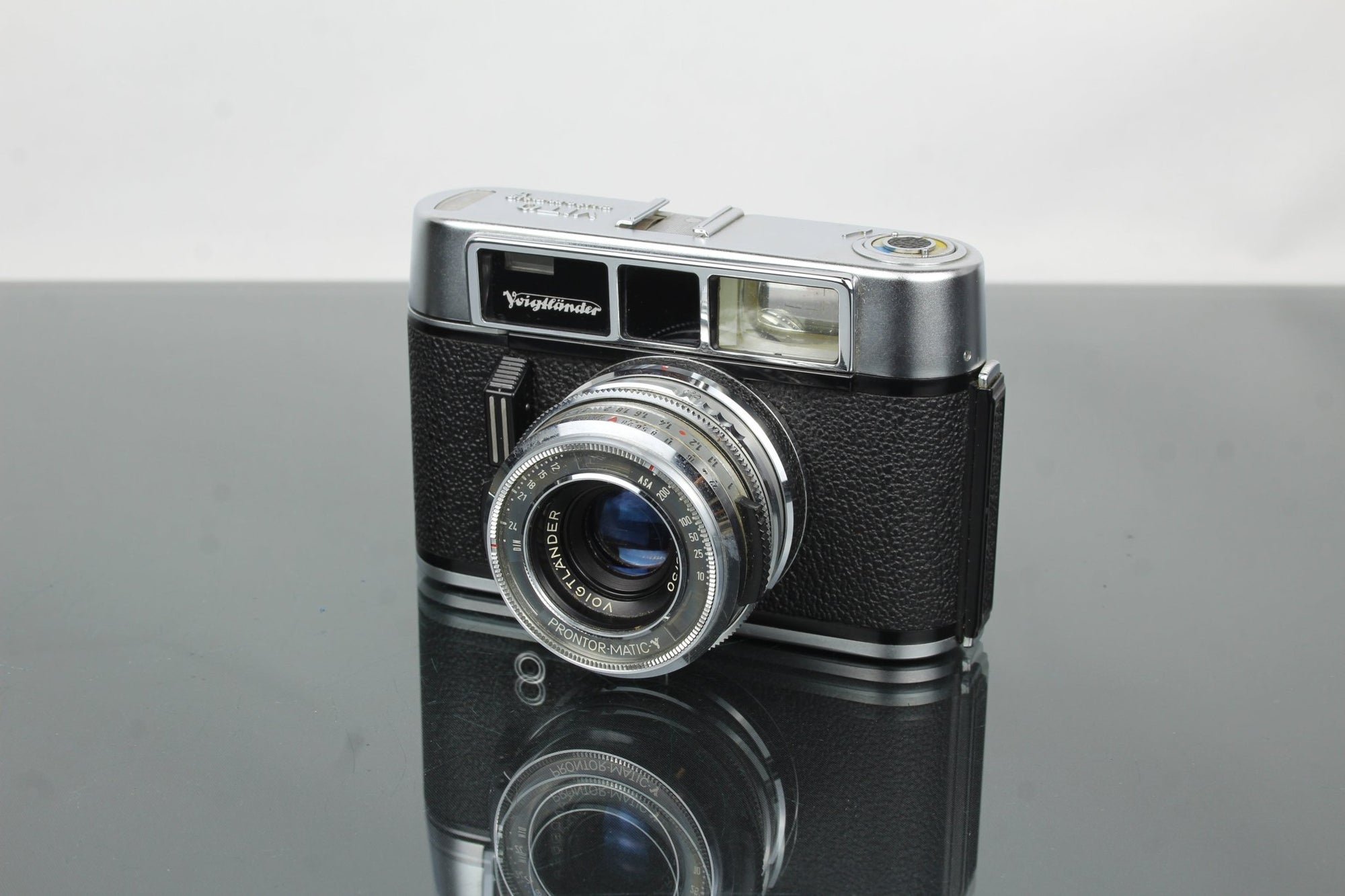 Voigtlander Vito Automatic - Dutch|Thrift