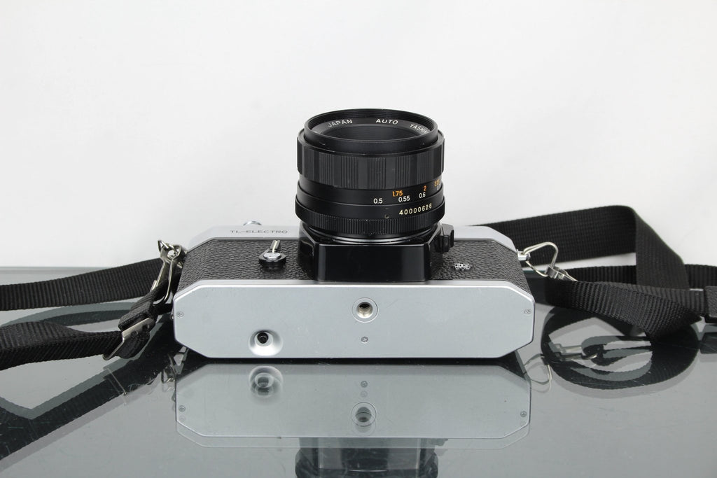 Yashica TL - ELECTRO + 50mm 1.9 Yashica lens - Dutch|Thrift